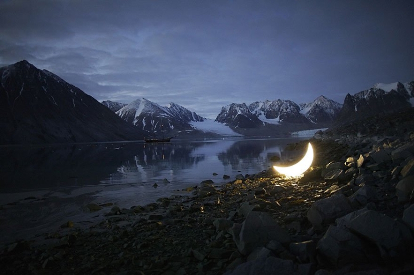 The journey of a Russian and his Private moon around the world
