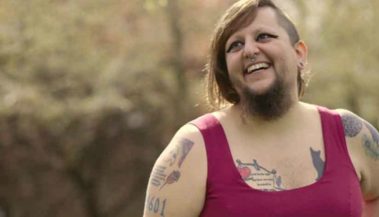 The love story of a bearded woman and a Satanist who got married thanks to social networks