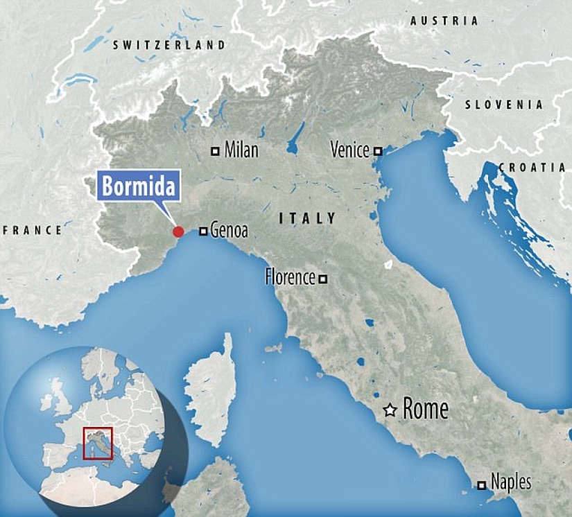 The mayor of an Italian village offers 2,000 euros to anyone who moves in with them The mayor of an Italian village offers 2,000 euros to anyone who moves in with them