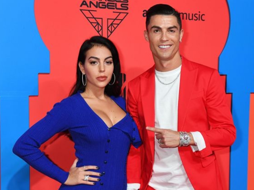 The most beautiful wives of football players: 20 photos The most beautiful wives of football players: 20 photos