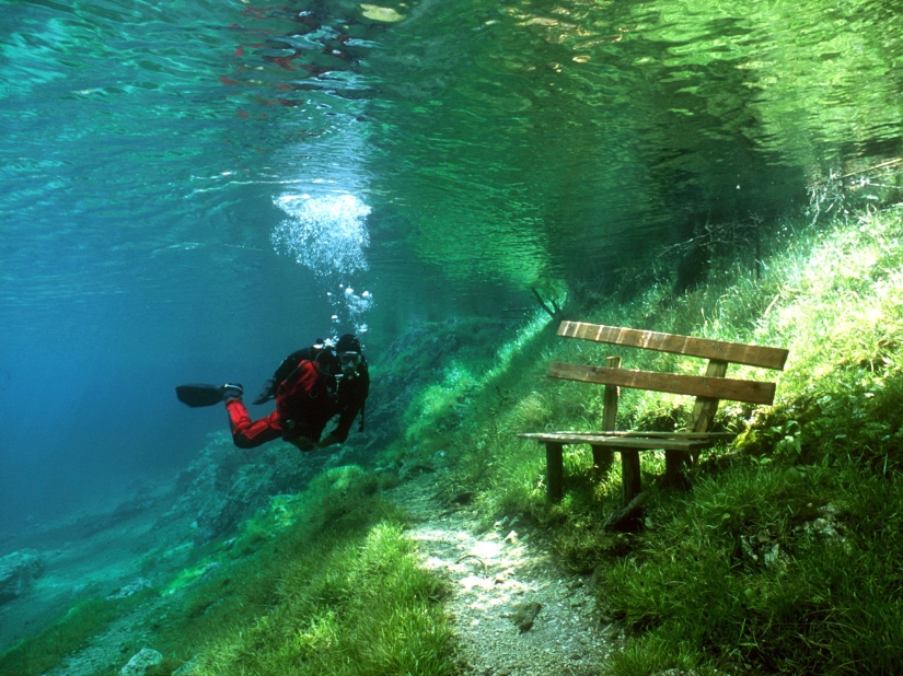 The most interesting underwater attractions in the world
