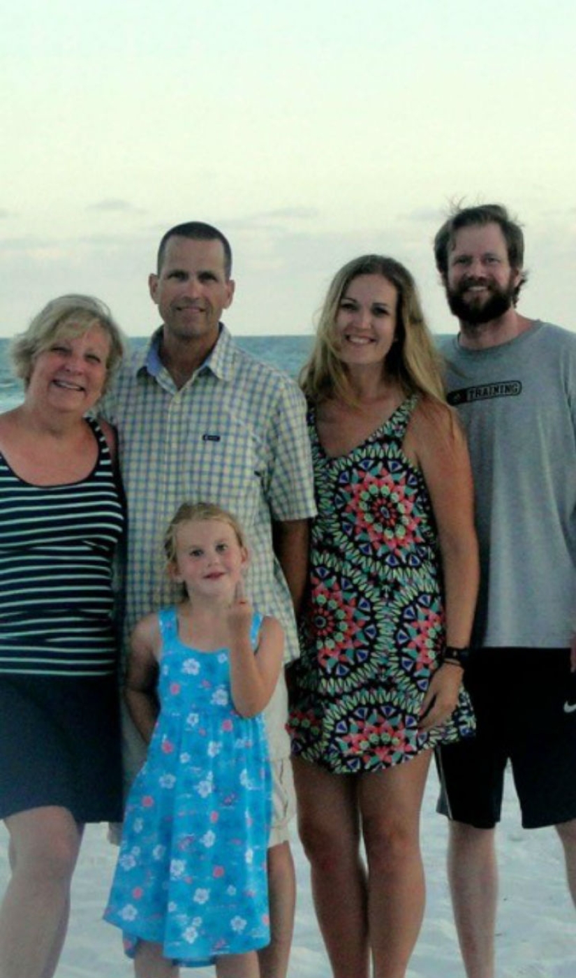 The Most Ridiculous Vacation Photos That Just Shouldn't Exist The Most Ridiculous Vacation Photos That Just Shouldn't Exist
