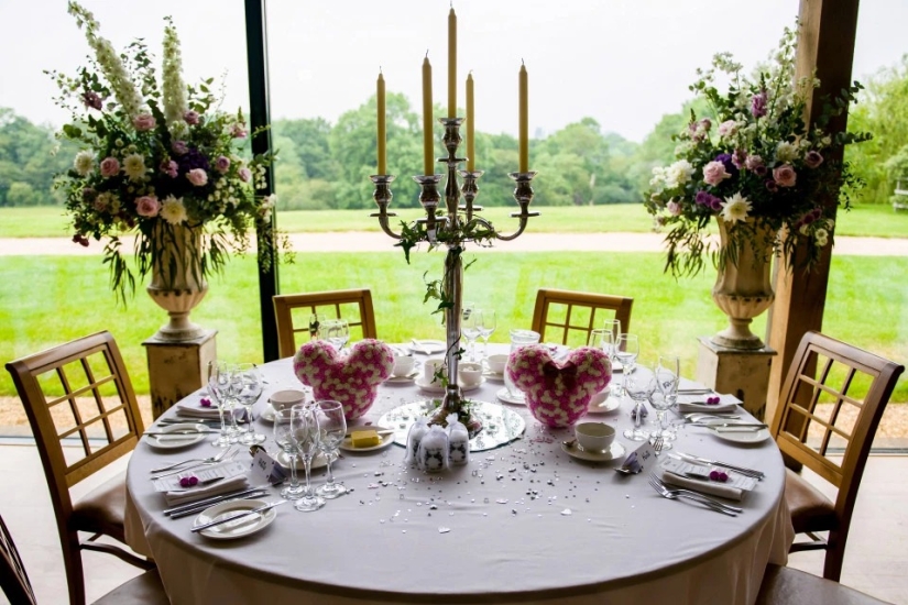 The newlyweds organized a Disney-style wedding. It took several years to prepare