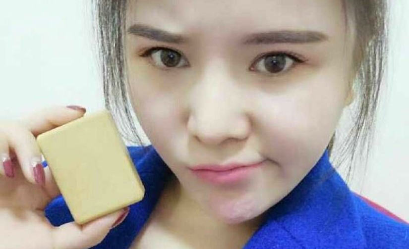 The offended girl sent her ex-boyfriend a bar of soap made from her own fat The offended girl sent her ex-boyfriend a bar of soap made from her own fat