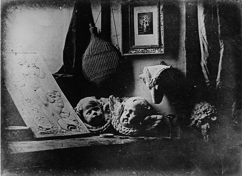 The oldest photos of its kind: from the first daguerreotype to the first post on Instagram The oldest photos of its kind: from the first daguerreotype to the first post on Instagram