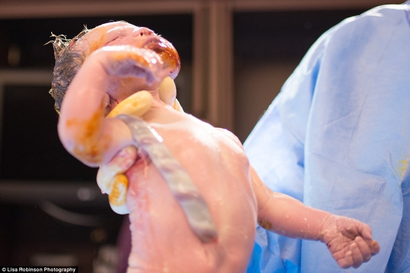 The photographer filmed her own childbirth