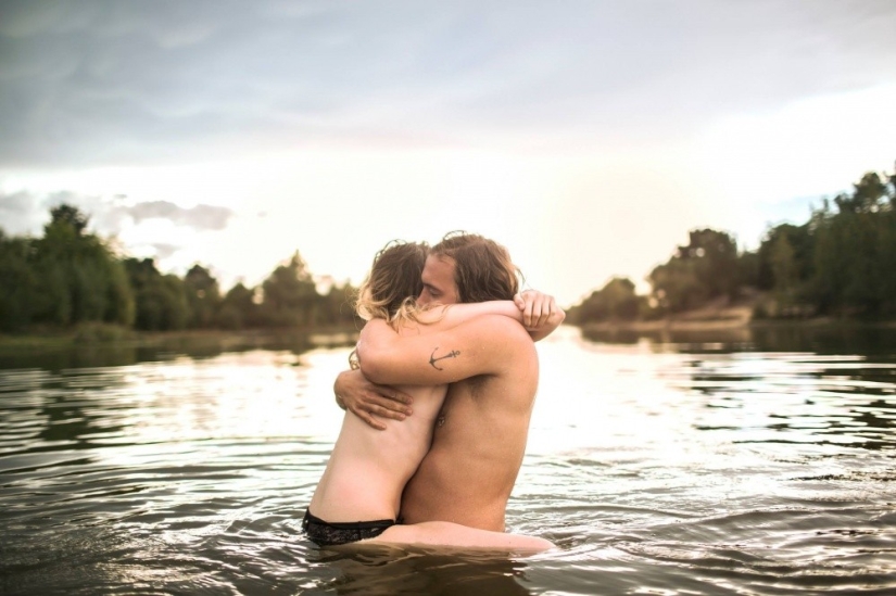 The photographer who shoots love