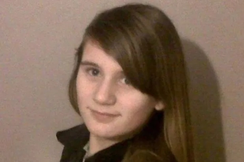 The rapist deserves what he deserves! The British woman demands deserved punishment for the pedophile father, from whom she became pregnant three times The rapist deserves what he deserves! The British woman demands deserved punishment for the pedophile father, from whom she became pregnant three times