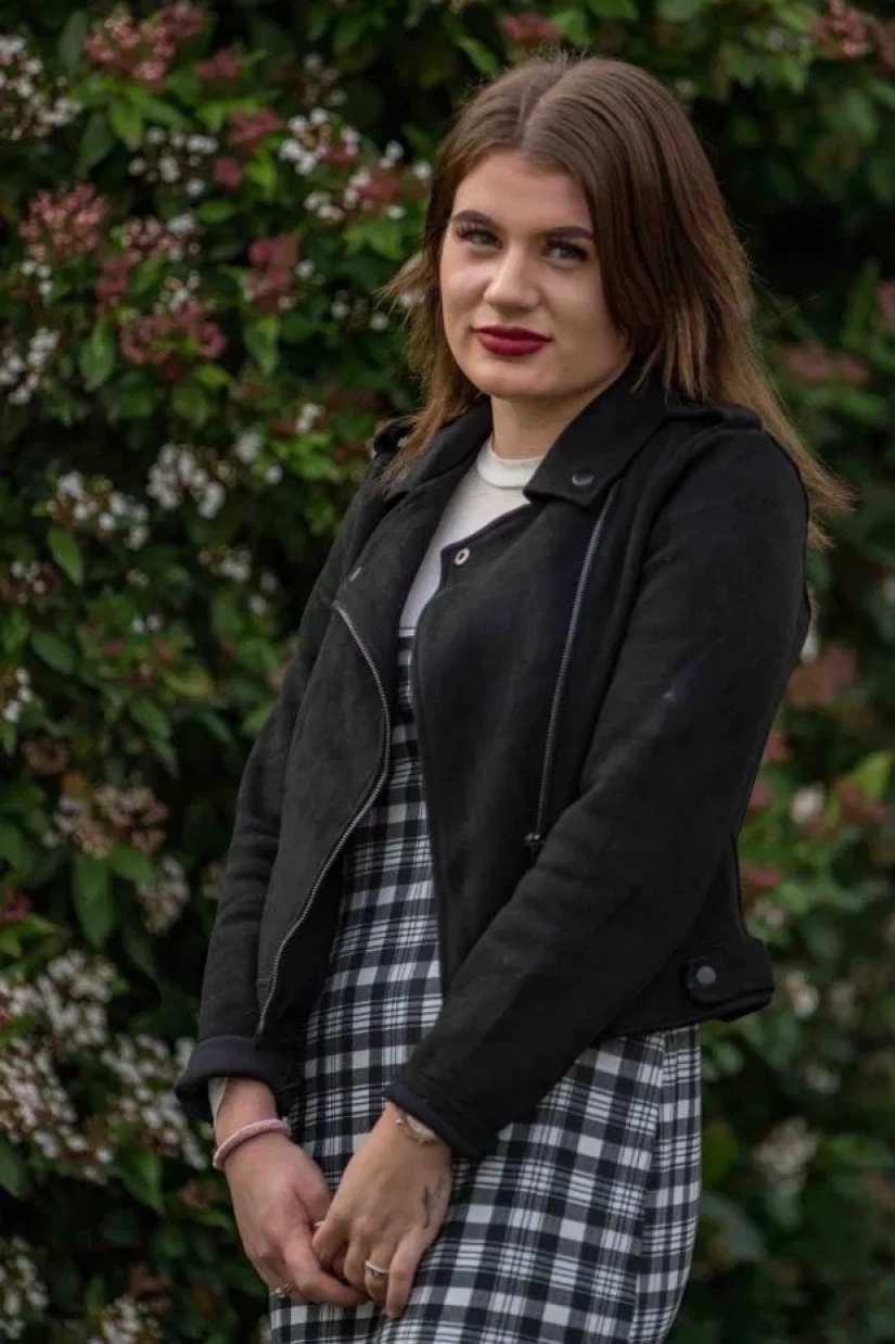 The rapist deserves what he deserves! The British woman demands deserved punishment for the pedophile father, from whom she became pregnant three times The rapist deserves what he deserves! The British woman demands deserved punishment for the pedophile father, from whom she became pregnant three times