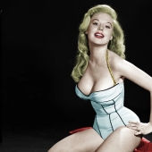 The retro beauty who conquered the world BEFORE Marilyn Monroe is already 84 years old! The retro beauty who conquered the world BEFORE Marilyn Monroe is already 84 years old!