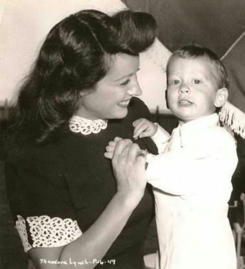 The stingiest billionaire: Paul Getty complained about bills from doctors when his son was dying of cancer The stingiest billionaire: Paul Getty complained about bills from doctors when his son was dying of cancer