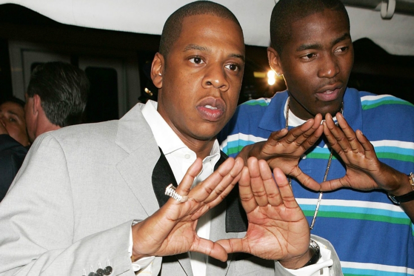 The strangest conspiracy theories about stars