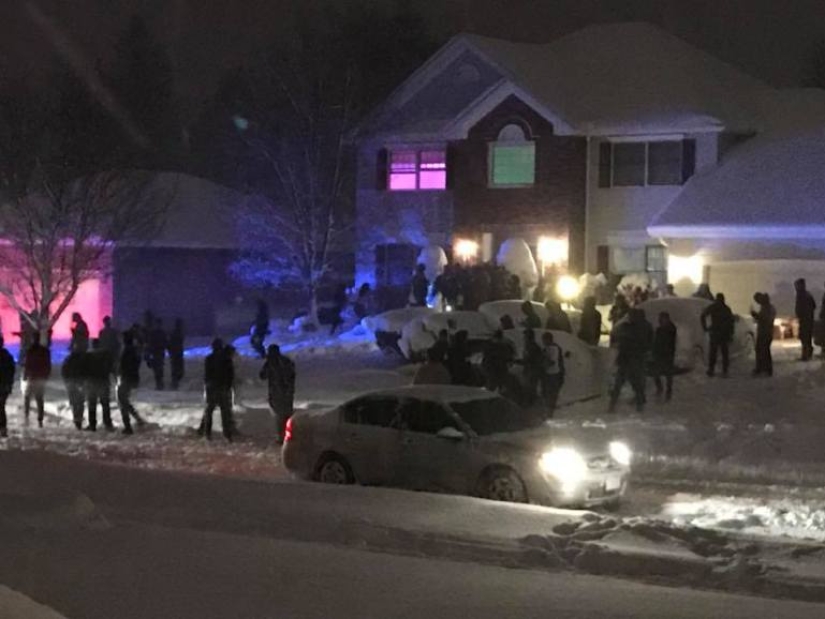 The tenant tried to recapture the cost of the room by throwing a grand party, for which he was blocked for life by Airbnb The tenant tried to recapture the cost of the room by throwing a grand party, for which he was blocked for life by Airbnb