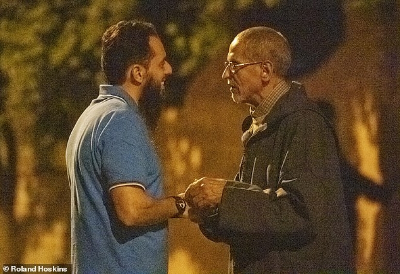 The terrorist involved in the tragedy of 9/11 returned home, he was greeted as a hero