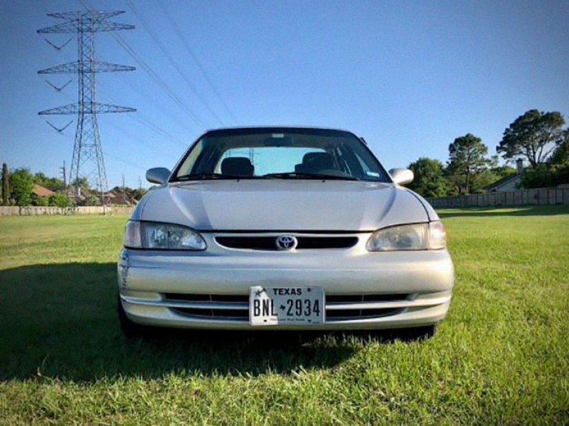 The Texan wanted to sell an old Toyota so badly that he created a real masterpiece of advertising on the classifieds site