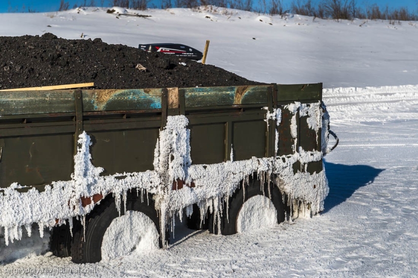 The trucker's worst nightmare The trucker's worst nightmare