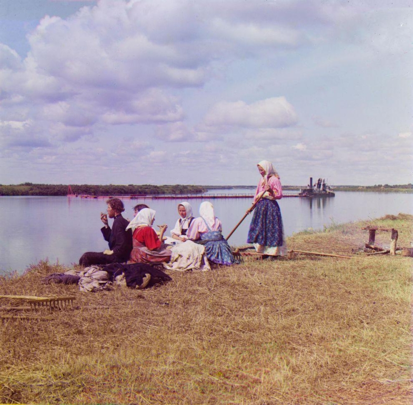 The very first color portraits of Russian residents The very first color portraits of Russian residents