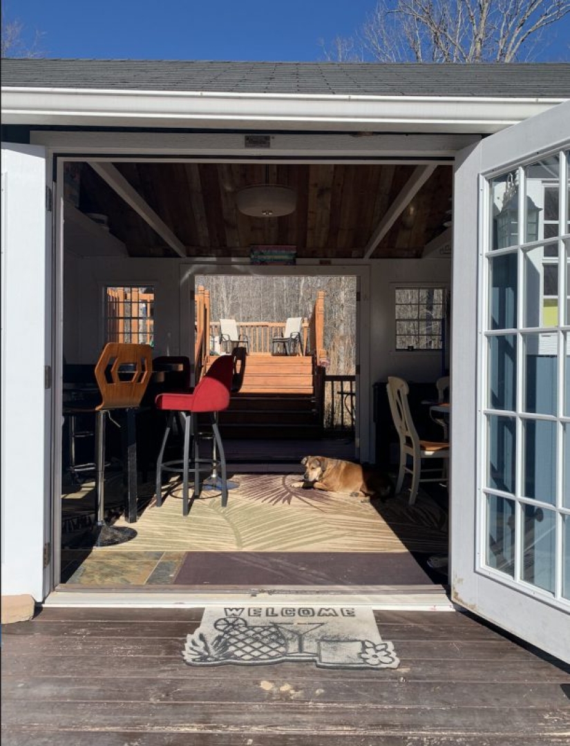 The village of introverts, or Every American child has a separate house