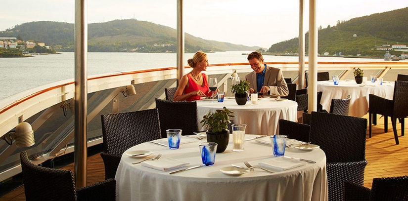 The World: cruise ship travel without leaving home