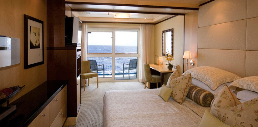 The World: cruise ship travel without leaving home