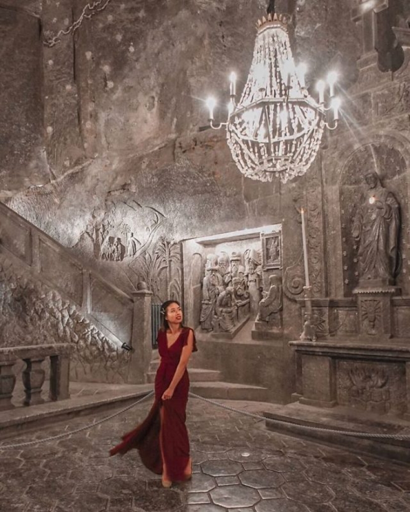 There is a salt mine in Poland with underground lakes, chapels and salt chandeliers, and it looks unreal