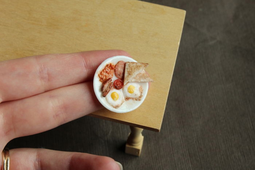 These mini clay sculptures look so much like real food that your mouth is watering These mini clay sculptures look so much like real food that your mouth is watering