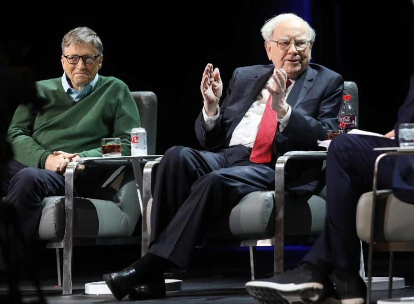 These three billionaires turned out to be richer than half of the US population