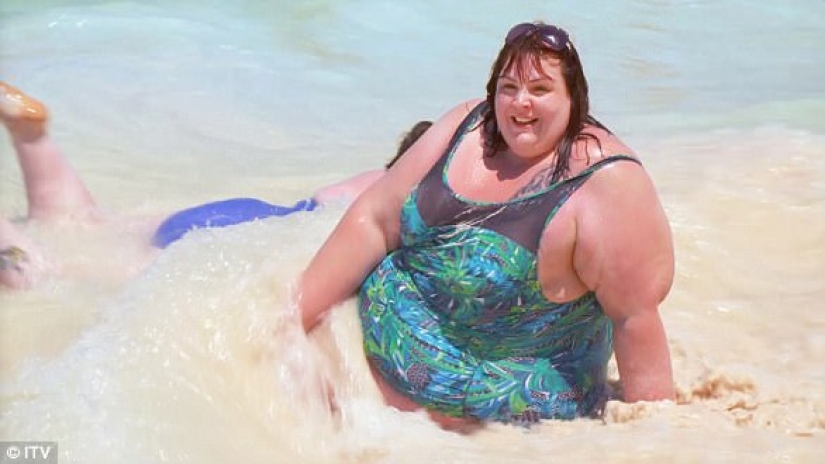 Thin people are not allowed to enter: a hotel for overweight people, where no one laughs at being overweight