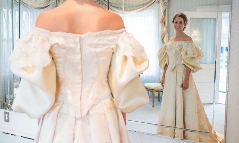 This bride is the 11th in her family to wear this 120—year-old wedding dress