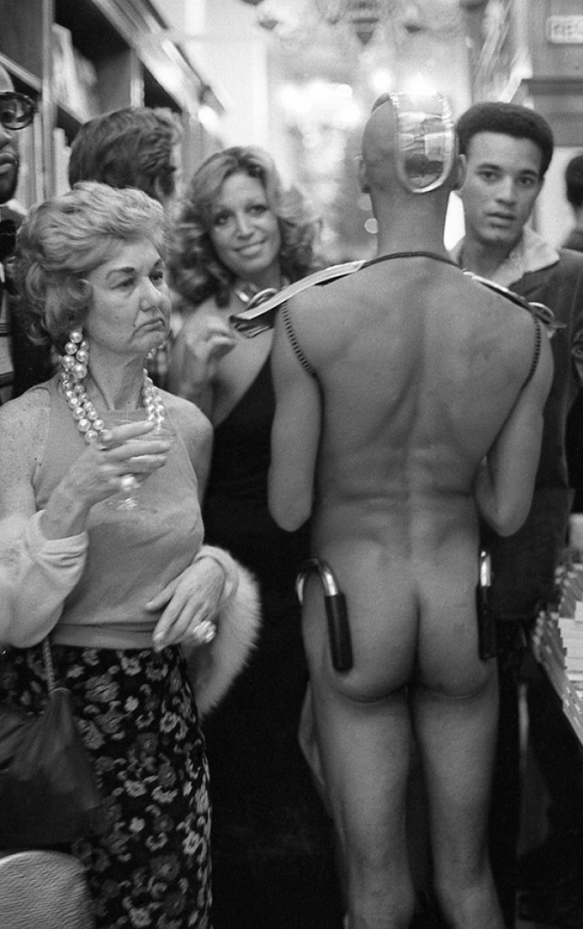 This city never sleeps: the juice of the New York streets of the late XX century