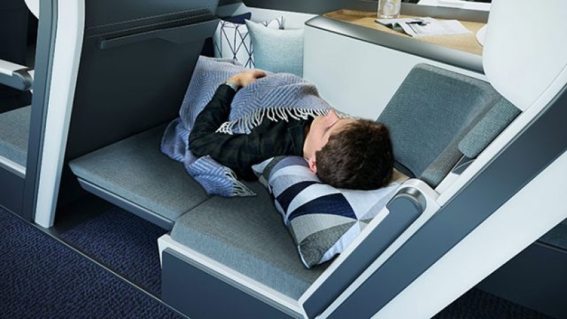 This new aircraft seat design allows economy passengers to lie down