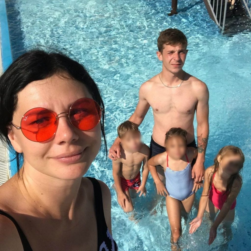 Thriller de Kuban: una bloguera que adoptó a cinco niños dejó a su marido por un hijastro de 20 años