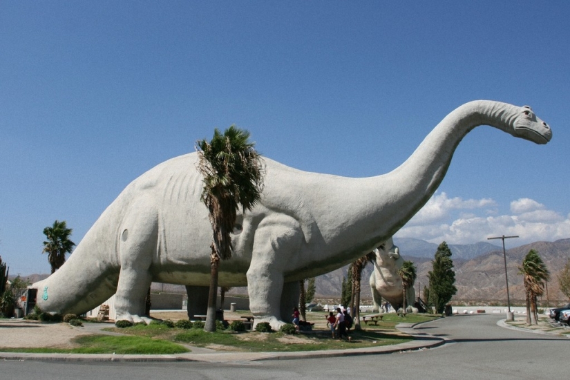 Top 20 Roadside Attractions in America Top 20 Roadside Attractions in America