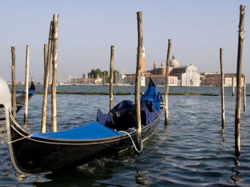 TOP 7 most beautiful cities on the canals