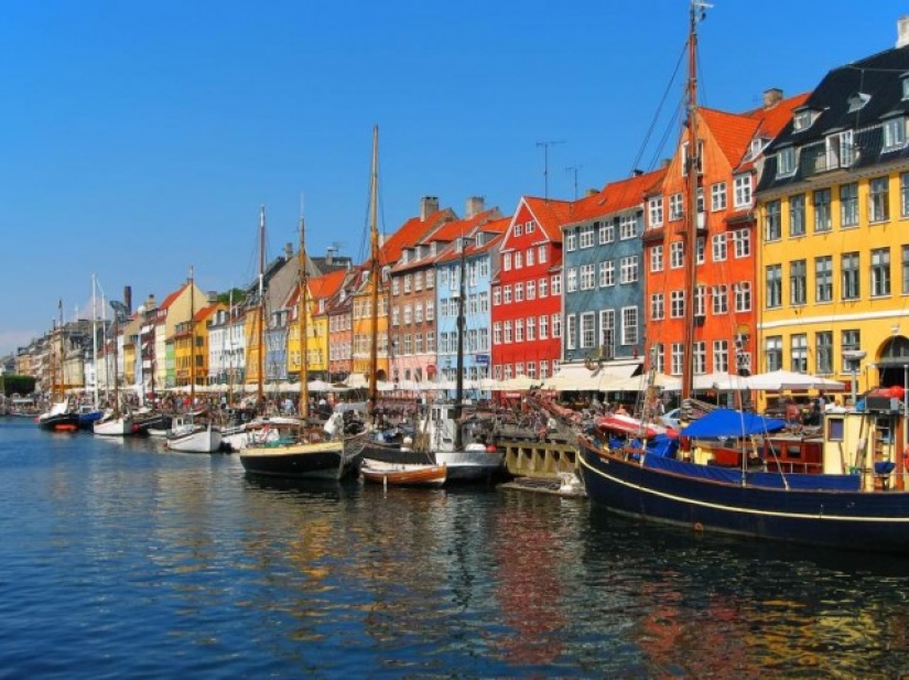 TOP 7 most beautiful cities on the canals