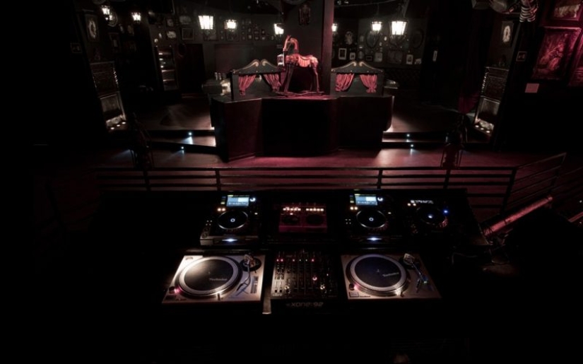 Top of the coolest dance clubs in the world