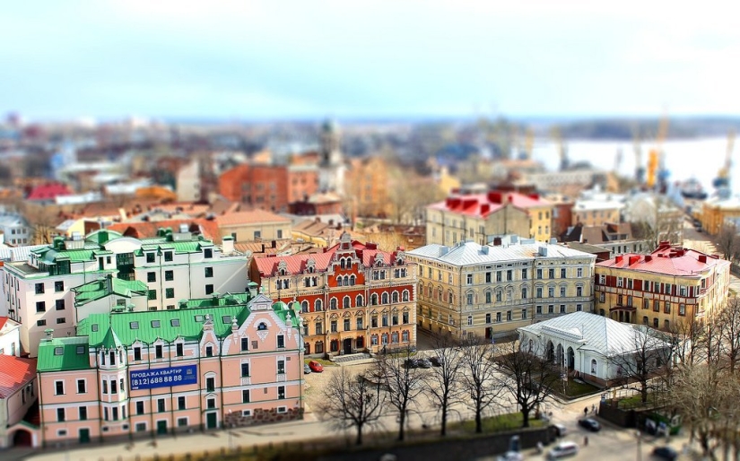 Toy Motherland: the urban landscapes of Russia in the tilt-shift lens