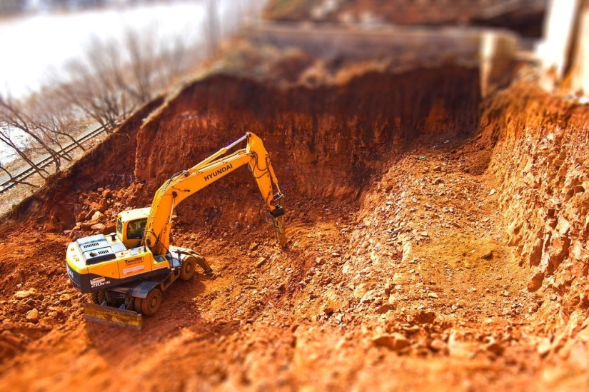 Toy Motherland: the urban landscapes of Russia in the tilt-shift lens