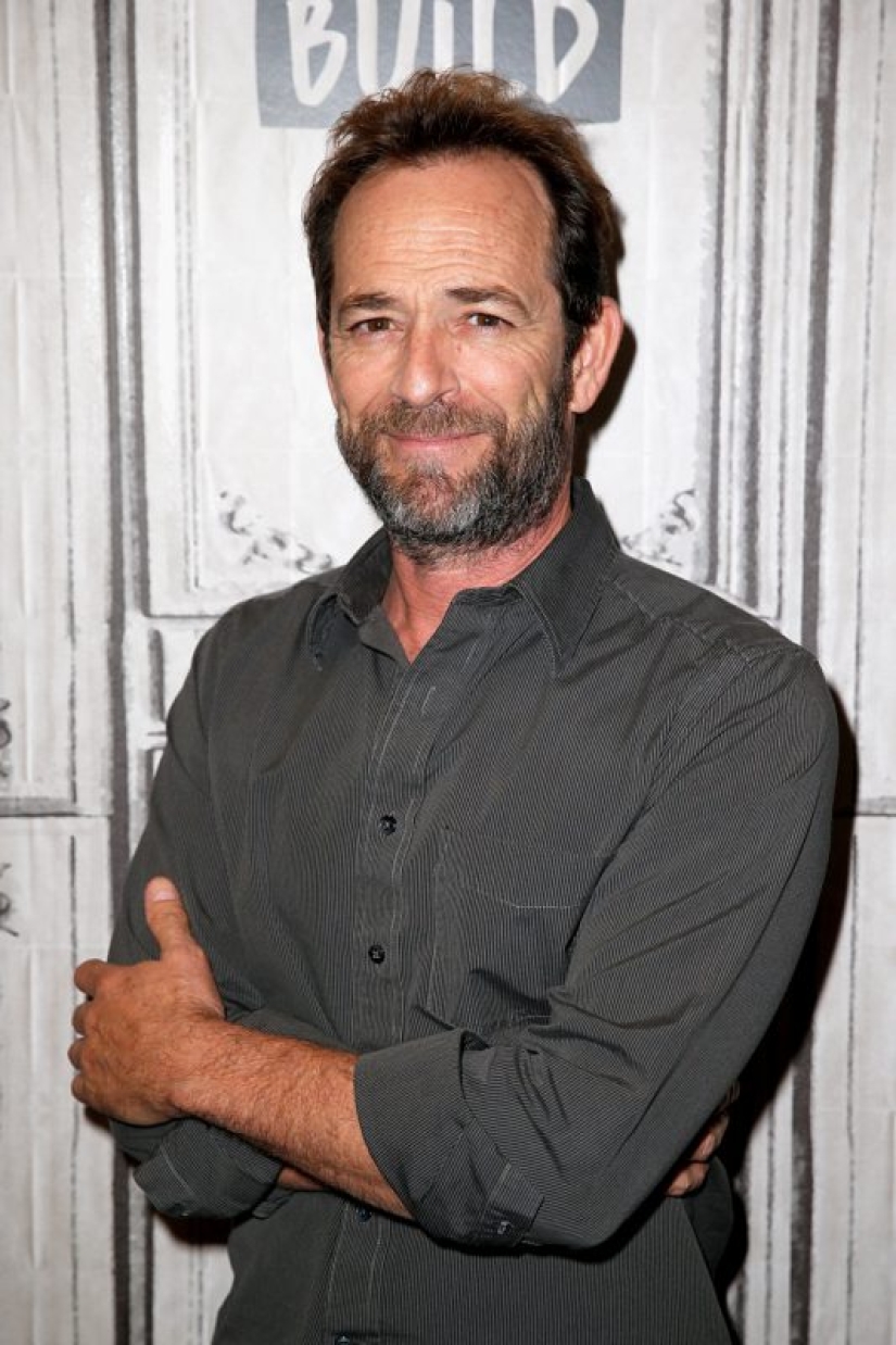Tragedy behind the scenes: the unhappy life of the smiling actors of the TV series "Beverly Hills 90210"