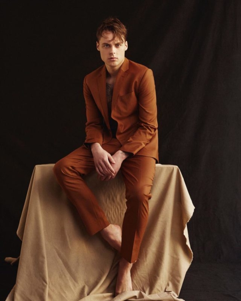 Travel, cool cars and modeling: how the world's youngest unmarried billionaire lives