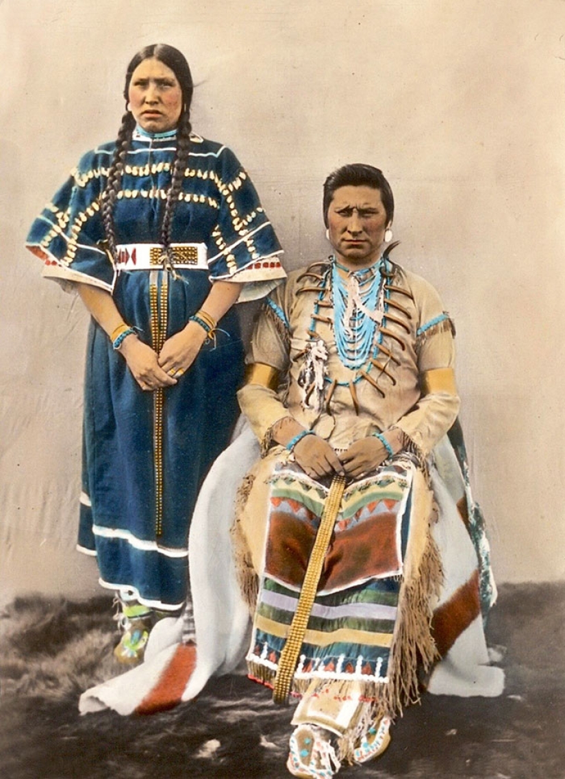 Un americano encontró fotos en color de indios de finales del siglo XIX