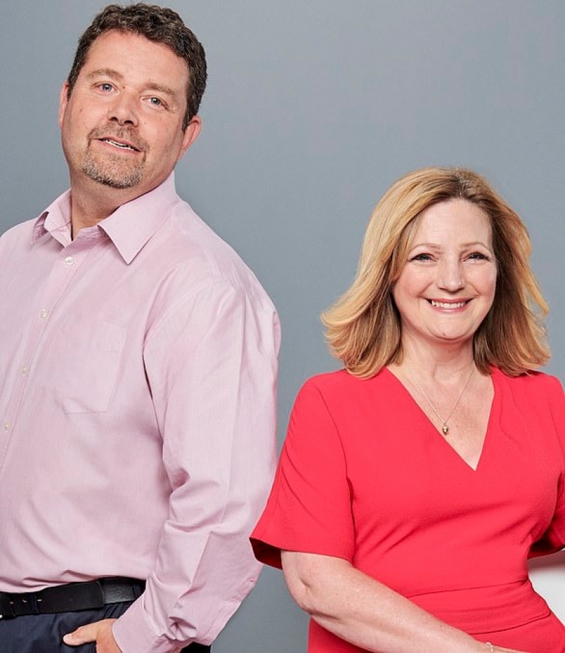 Un amigo en problemas no se irá: tres amigos para quienes su comunicación es más cara que las relaciones con sus maridos