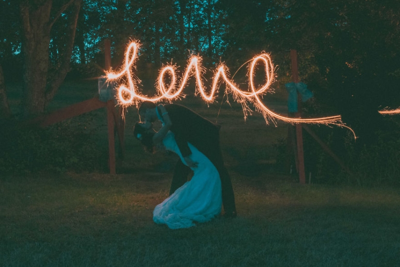 Un beso profundo en el viaje: la historia de una relación a larga distancia con final feliz