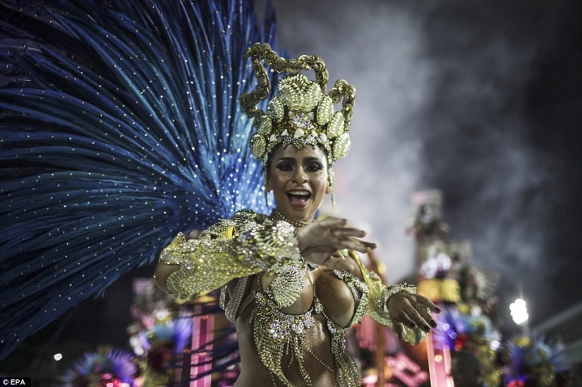 Un derroche de carne, sudor y purpurina: Río de Janeiro ha capturado el carnaval
