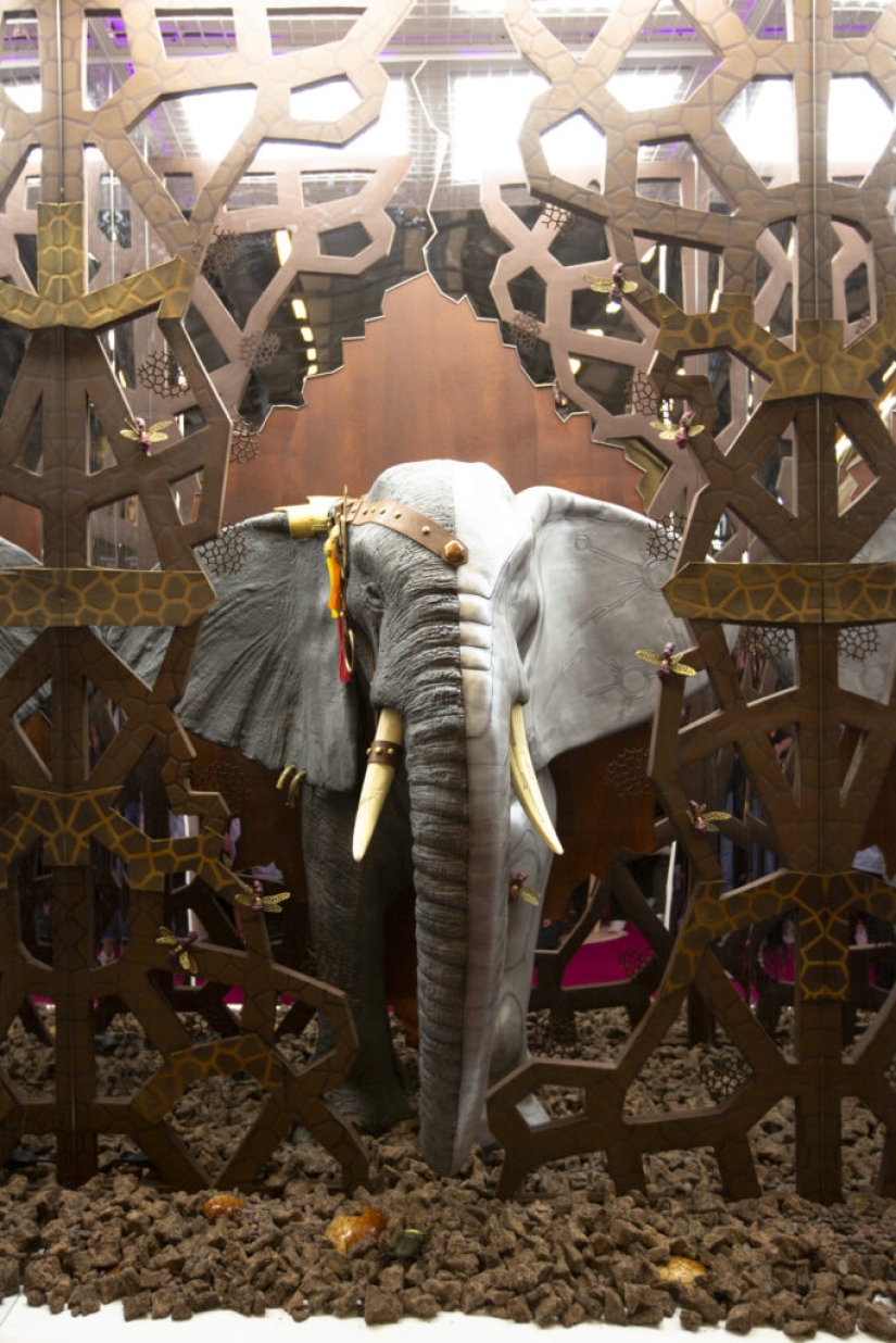Un español con un elefante ganó el concurso de maestros chocolateros