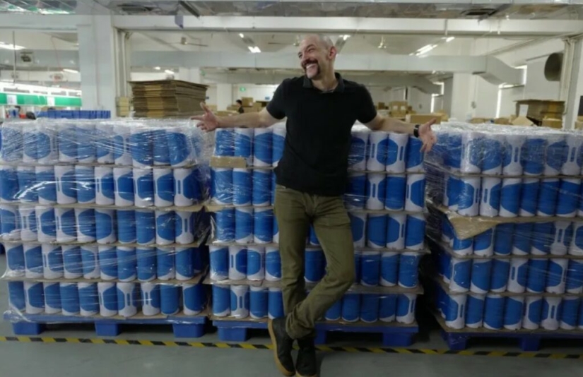 Un estadounidense enseñó a una máquina de sexo oral a reconocer comandos de voz