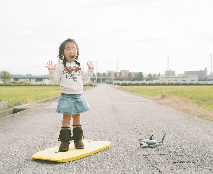 Un álbum de fotos inusual de una mujer japonesa de 4 años Un álbum de fotos inusual de una mujer japonesa de 4 años
