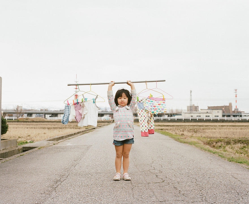 Un álbum de fotos inusual de una mujer japonesa de 4 años Un álbum de fotos inusual de una mujer japonesa de 4 años
