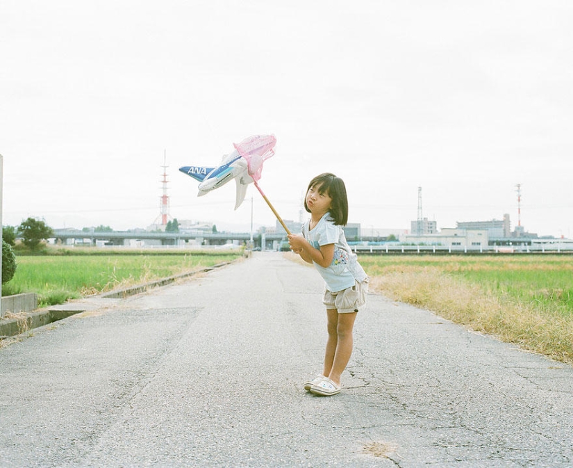 Un álbum de fotos inusual de una mujer japonesa de 4 años Un álbum de fotos inusual de una mujer japonesa de 4 años