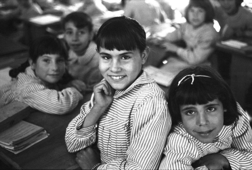 Un turista compró un sobre en un mercadillo, donde encontró negativos de un genio desconocido